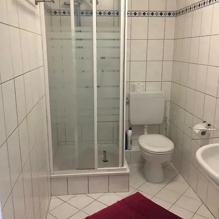 28 O M Кастроп-Рауксель